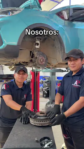 Trabajo en equipo 🤣😂 #humor #alineamientopisfil #chiclayo_peru #comedia 