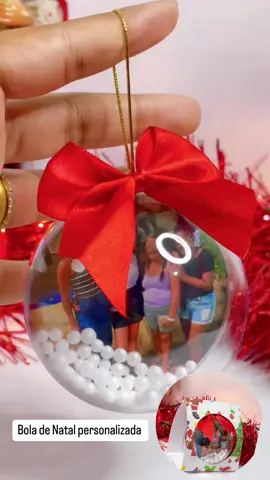 🎄 NATAL 🎄 Lembrancinhas/Mimos para clientes Bola de Natal personalizada com foto •FAÇA SUA ENCOMENDA! •R$12,00 cada ou 4 unidades por R$38,00 •Embalagem para presente R$3,00 •Feito em papel fotográfico 180g (brilhoso) com impressão de alta qualidade. 💕 ASHLEY: 34 99222-1433 ou direto pelo link na bio . . . . . #ashleypapelaria#papelariauberlandia #papelariacriativa #papelariapersonalizada #canecapersonalizada #mimos #mimospersonalizados #uberlandia #uberlandiaeregião #papelariafofa #udia #udi #natal #natal2024