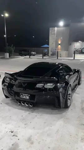 @r1chz06 on insta #c7z06 #blackedout #corvette #fyp #texasplate #carsoftiktok 