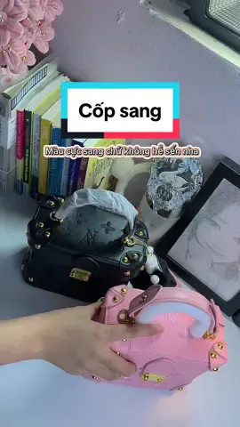 Hỏi ny b xem có sang thật k🤣 #túixách #tuisangchanh #Túi #review #unboxing #vairal 