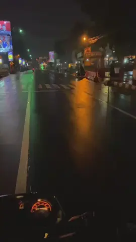 Magelang after rain ✨#magelang24jam #magelang #magelangkotasejutabunga #magelang24jamfyp #magelangpunyacerita #magelangexplore #kepadanoor #afterrain #fyp 