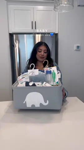 Baby gift basket 🧺💙👶🏻#welcomebaby #babyboy #babygifts #babygiftbasket 