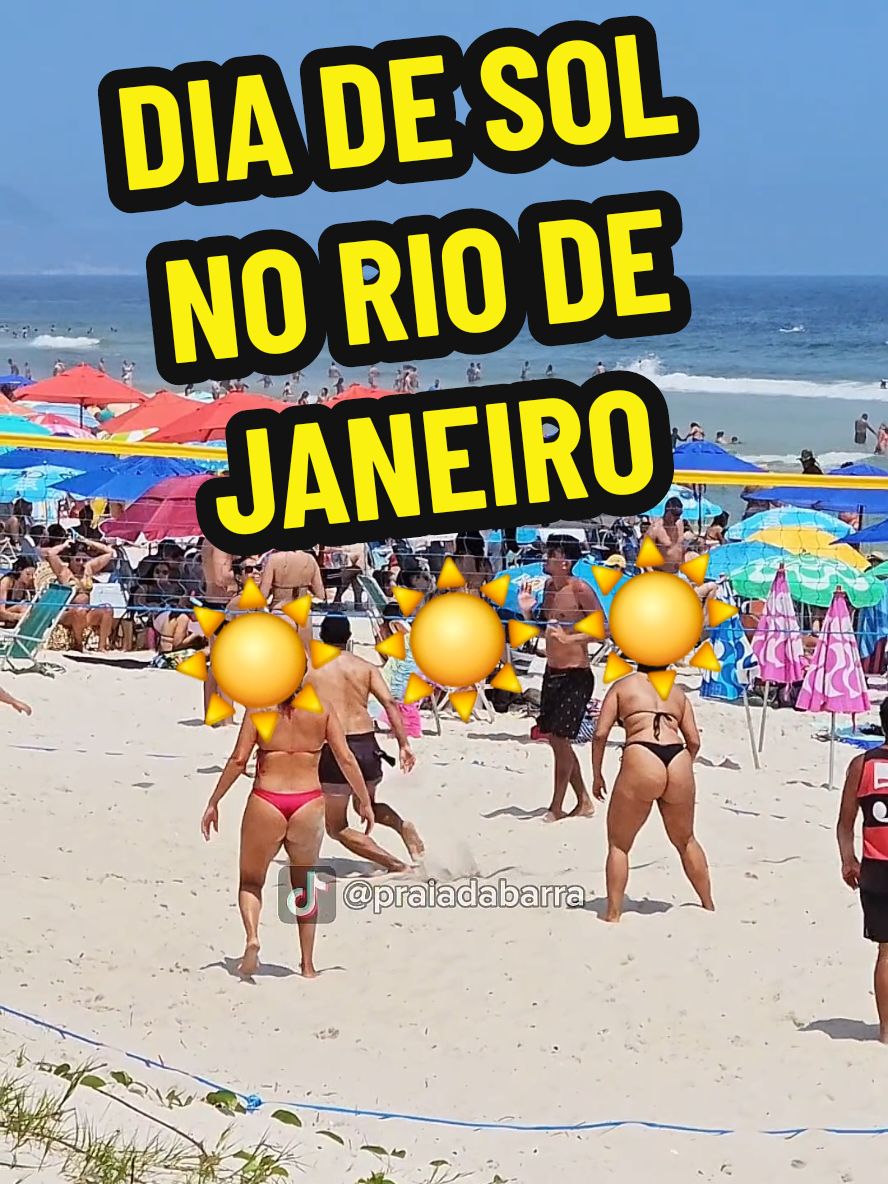 Rio Beach 🇧🇷 #Praia #ipanema #copacabana #praiadabarra #brazilianbikini #praiadabarradatijuca #walkingbeach #riodejaneiro #braziliangirl #beach 