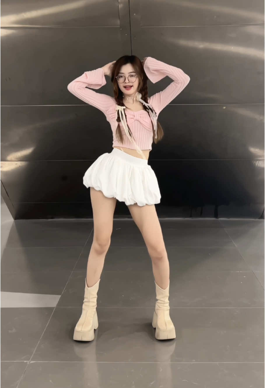 Cho nhạc dài hơn i #lyynzyy #xuhuongtiktok #dancetiktokvn #vtvcab 