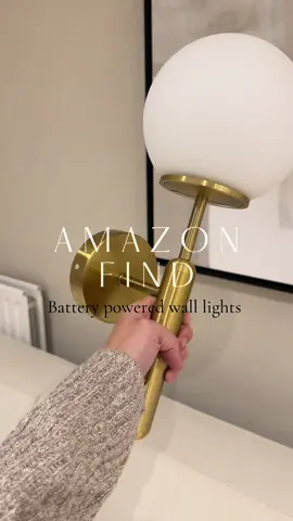 Amazon must have! Battery Powered Wall Lights! You can change the brightness and colour to suit your mood! #amazon #amazonmusthaves #amazonfind #walllight #homehacks #homefinds 