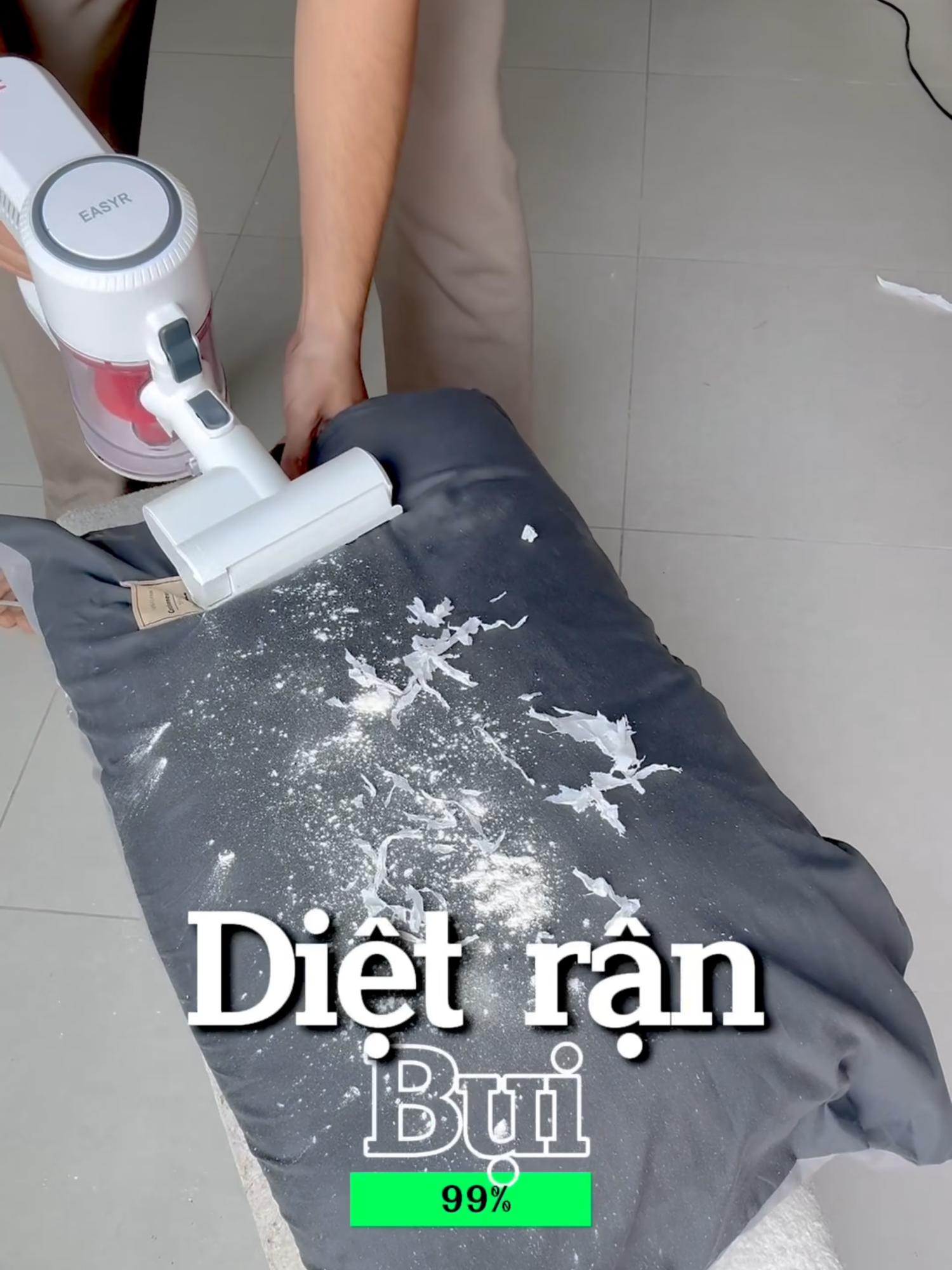 Dọn dẹp nhà cửa nhanh, đơn giản và hiệu quả cùng EASYR UC11 #easyr #easyrvn #UC11 #mayhutbuiuicamtay #mayhutbuigiuongnem