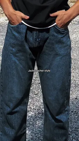 #jackreacher #jeans #loosejeans #outfitideas #jeansoutfit #jeansviral 