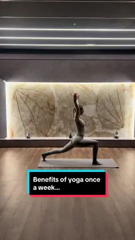 Benefits of yoga once a week 🧘🏼‍♀️ #yogagirl #gymgirl #yogaposes #benefitsofyoga #flexibility #motivation #workout #bestversionofme 