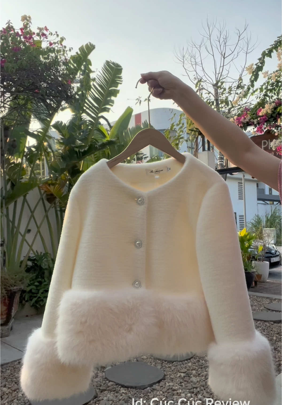 Áo dạ lông siêu sang luôn ý #aokhoac #áodạ #cuccucreview 