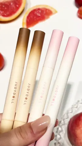 Craving a lip cream that's smoother than your fall latte and lasts longer than PSL season? 😉 ☕ Judydoll's Cushion Lip Powder Cream is the velvety dream your lips have been waiting for!  Silky smooth application, long-lasting color. Hello, all-day comfort! #JudyDoll #JudyDollGoesGlobal #FallLipWardrobe #MatteObsessed #AutumnMakeup #FallBeauty #CushionLipCream #VelvetyLips #LipstickAddict #BeautyLovers #MakeupJunkie #LipstickOfTheDay #FallMakeupLooks #BeautyTrends #MakeupCommunity #CrueltyFreeBeauty #LipstickLove #MakeupObsessed