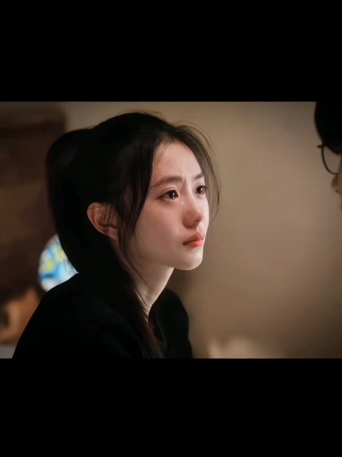 Ngoài kia bao la thế giới nhưng trong anh thế giới chỉ là em thôi.#buontamtrang #tamtrang #tinhyeu #ypf #xh #viral 