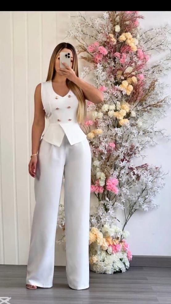 enterizos 🤩  envíos a toda Colombia 🇨🇴  100% seguros 🤝📦 #conjuntos  #moda #oufit #grado #graduacion #ropa #ropaparamujer #fashiontiktok 