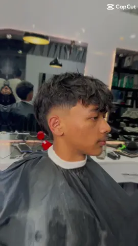 #theglowistlogbarber #theglowistlog #pokharabagar #onthisday #haircut #goviral #barberclass #haircolour #pokharabaga #straight #keratin 