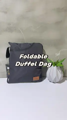This duffel bag is really amazing.Let’s see what the difference is between before and after it unfolds!💕👏#fy #tiktokmademebuyit #duffelbag #travelbag #garmentbag #foldingbag 