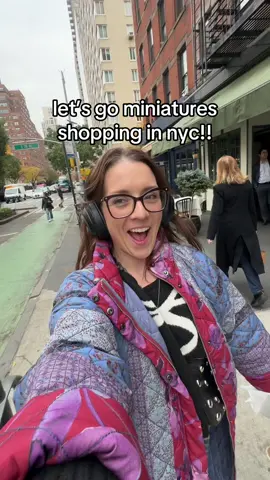 wait til you see what i got marcel!!! 🐚💗 The Tiny Dollhouse 314 East 78th street!! #colorfulhome #nycbucketlist #thingstodonyc #nycshopping #miniature 