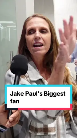 Someone come ger her  #jakepaul #miketyson #fightnight #netflix #ironmike #winners #boxing 