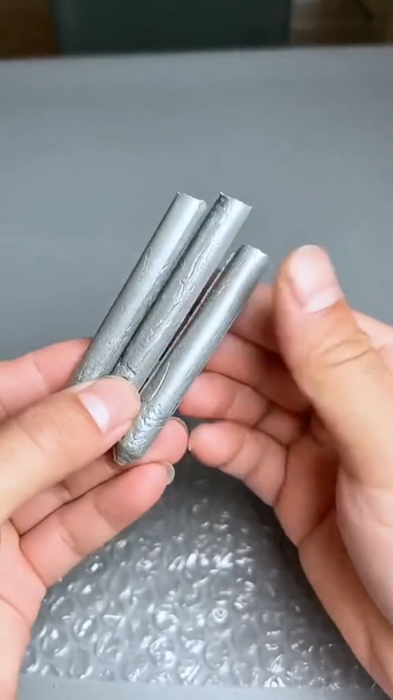 Batang las Alumunium Patri timah suhu rendah bakar korek api solder timah.🎢🏭 #timah #kawatlas #batanglas #batanglaslogam 