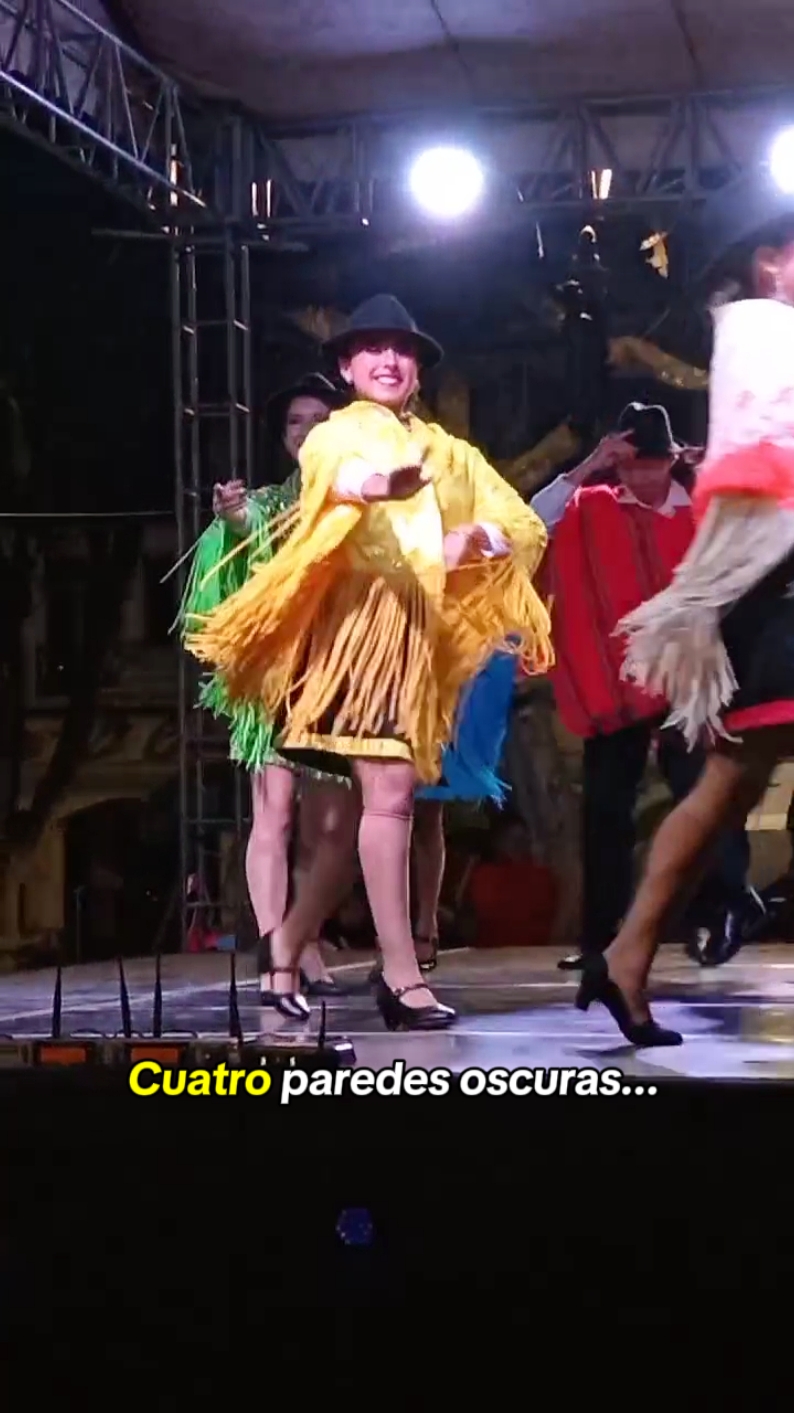 ¡que viva nuestro folklore ecuatoriano!❤💫 Agrupación: @Ballet_Ciudad de Loja  #danzafolklorica #folkloreecuatoriano #angelguaraca #parati #zumbahua_ecuador🇪🇨🇪🇨 #danza #ecuador #fyp #viral_video #culturaecuatoriana 