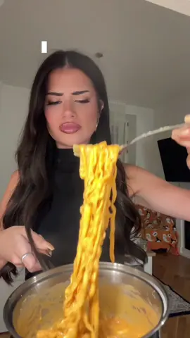 POJĎME SI UDELAT RAMEN! 🤭😋 #domialagia #buldakramen 