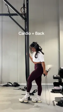 @Gymshark code SHARON10 bf sale is now live!! use my code to support me🫶🏽 #gymshark 