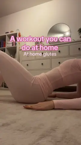 What next? 💋 #workout #hourglass #pilates #glutesworkout #athome #workoutmotivation #Fitness 
