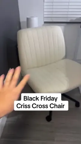 Crazy how much of a discount they give you now on this criss cross chair!  #crisscrosschair #chair #officechair #deskchair #tiktokshopcybermonday #tiktokshopblackfridaysales #blackfridaydeals #tiktokshopholidayhaul 