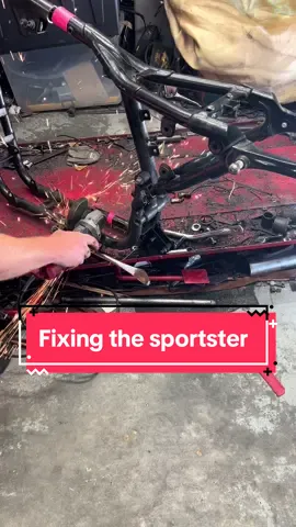 Hardtailed the sportster today.  #motorcycle #bikelife #harleydavidson #chopper #sportster #biketok #fy #fypシ #foryoupage #DIY #builtnotbought #choppershit #panhead #evosportster #harleylife #ninja 