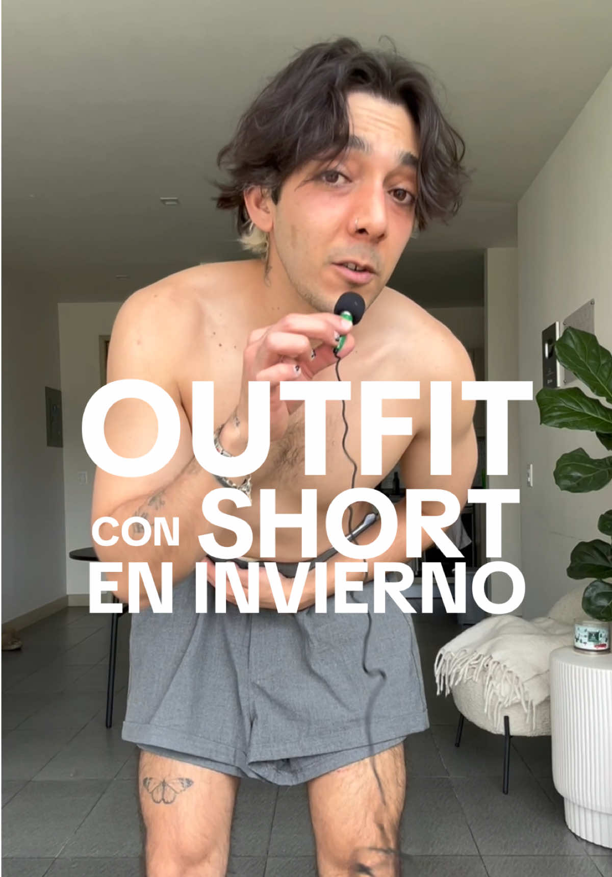 Outfit con short en invierno #creatorsearchinsights #outfitinvierno #moda #fashion #TikTokFashion #ideasdeoutfits #outfitinspo #outfitideas #modatiktok #modamasculina #shorts #invierno 