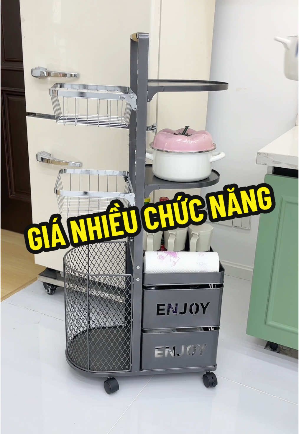 Đồ đạc trong nhà sẽ gọn hơn khi sử dụng giá này mọi người nha. #khotienich123 #giadungthonhminh #giadungtienich #xmas2024 #xuhuongtiktok2024 #kethongminh #xuhướng 