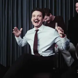 i am lovingggg all this new content!!  ( scp : mine )  #ihe4rtaep #pedropascal #pedropascaledit #josephquinn #aestheticedit #gladiator2 #fakeeverything⚠️ #originalcontent #edit #marcusacacius #vanityfair #fakeaudio #aftereffects #edit #fakesituation 