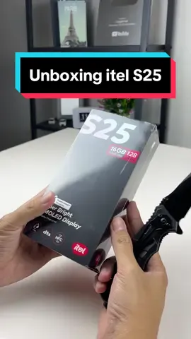 Unboxing itel S25 warna Hitam Ini adalah Smartphone seri S terbaru dari @itel Indonesia yang harganya 1 jutaan aja dan mengunggulkan layar Amoled #itels25 