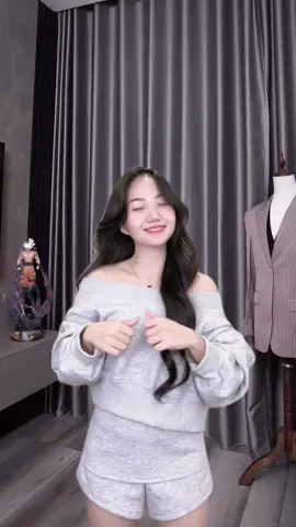 Set Áo Lệch Vai Nỉ 2 Da #setdonu #setdodep #setdoxinh #setni2da #phoidoxinh #thoitrangnu #xuhuong #mỗingàymộtoutfit 