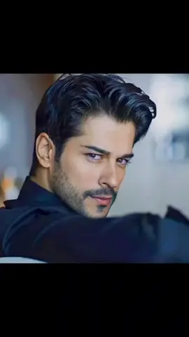 Dulce Sueño #burakozcivit #burak #turkish #photos #fotos #turkishseries #seriesturcas #actors #model #fyp #foryoupage❤️❤️ #parati #CapCut 