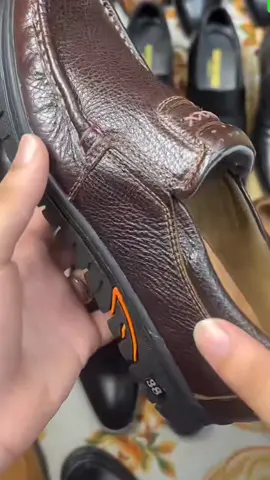 Giày mọi sân Da bò thật - đế cao su dẻo dai đàn hồi tốt- size 37-44 - đế khâu ngang chắc chắn Nhung Nam Đế Bằng Jean [ bảo hành 12 tháng]#giaydanam #giaydabothat #xuhuongtiktok #xuhuong 