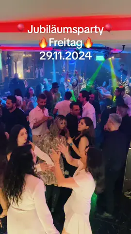 #party #partyirani #iranianparty #persischeparty #iraniannight#dance #phönix#phönixparty #düsseldorf #club #raghs #raghseirani #shabneshini #iran#dj #djirani