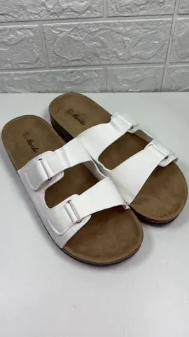 ang gaan at lambot sa paa #flatslippers #slippers #comfyslippers # 