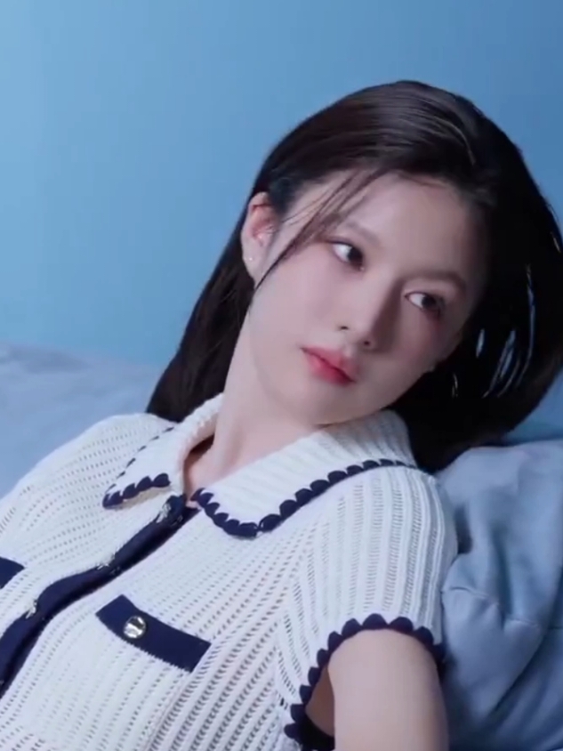 Her face card | #goyounjung #goyoonjung #younjung #model #photoshoot #magazine #act #actress #acting #makingfilm #boosterzero #ba #fans #fanpage #edit #editing #kdrama #koreandrama #dramakorea #film #korea #beauty #fyp #fypage #fyppppppppppppppppppppppp #fypp #fypシ゚ #foryou #foryoupage #viral #kactress 