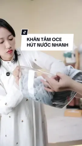 Khăn tắm OCE hút nước phải nói là đỉnh, mà còn mềm mại để trên da bao thích luôn #khantam #khantammemmin #khantamhutnuoc #khantamcaocap #zhuzhuhangtot #reviewhangtot 