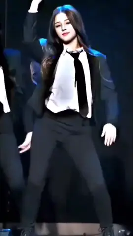 Nancy Momoland Dance  #CapCut #fyp #nancy #nancymomoland #momoland #capcut_edit #dancer #singer 