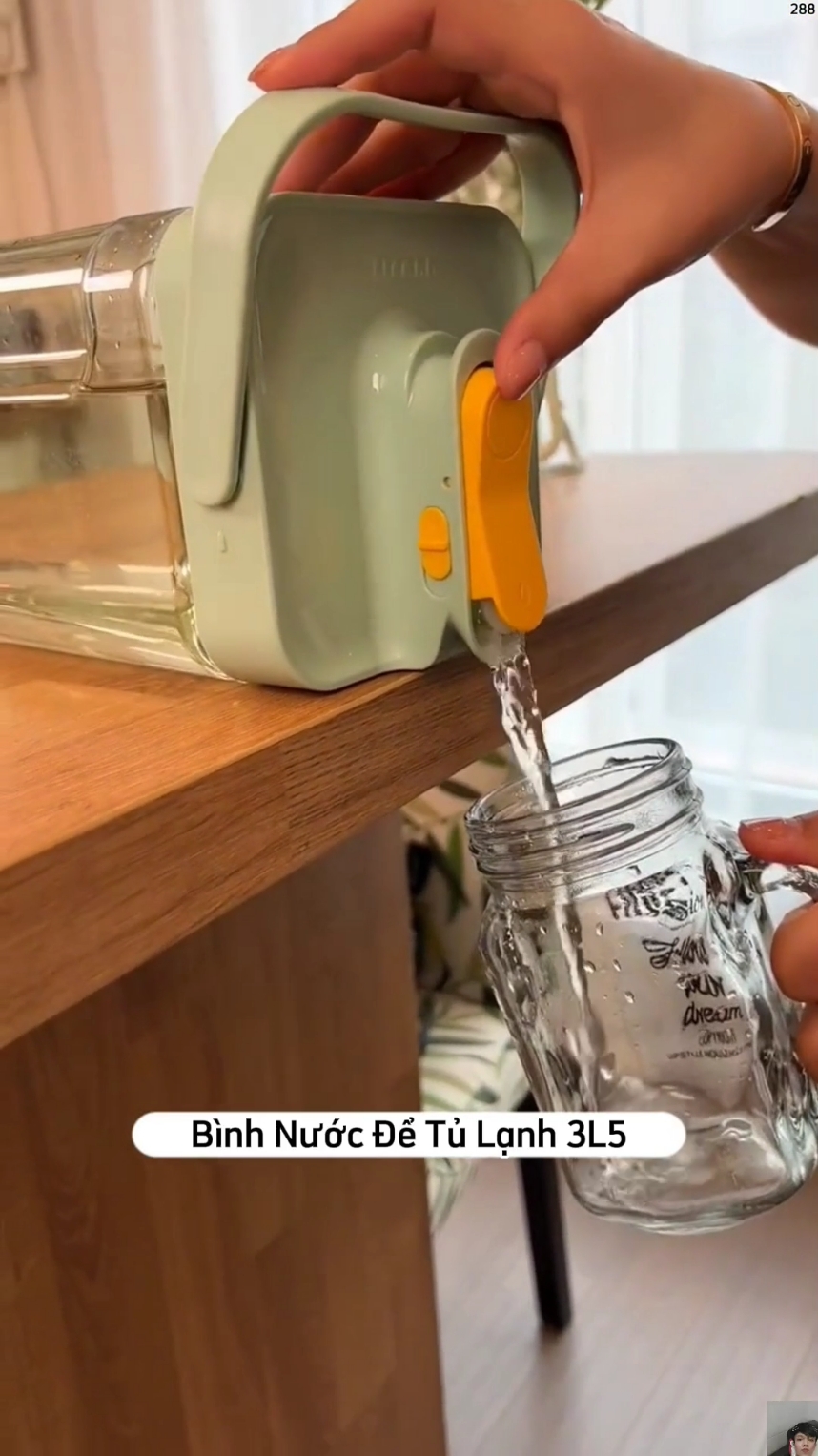 Bình nước thông minh, có vòi kèm quai xách #dodungtienich #giadungtienich #giadungthongminh #reviewdogiadung #dogiadungthongminh288 