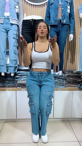 Ya viste nuestros nuevos modelos? Ven y visitanos 💕📲 #peru🇵🇪 #gamarra #viraltiktok #sumbajeans #viraltiktok #fypage #jeans 