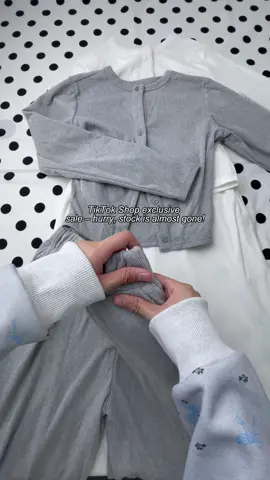 Wearing beautiful clothes makes you a fashionista. #falldealsforyou #Earthtone #ForYouDays #TikTokMadeMeBuyIt #augustdeals #dealdrops #tiktokmademebuyit #fyp #foryou #fashion #tiktok #tiktokshop #spotlight #BlackFridaySale #tiktokmademebuyit #tiktokshopblackfriday #tiktokshopcybermonday #spotlightfinds #FreshforWinter #falloutfits #TikTokShopHolidayHaul #spotlightfinds #NcmRyuAnniversarySale #foryou