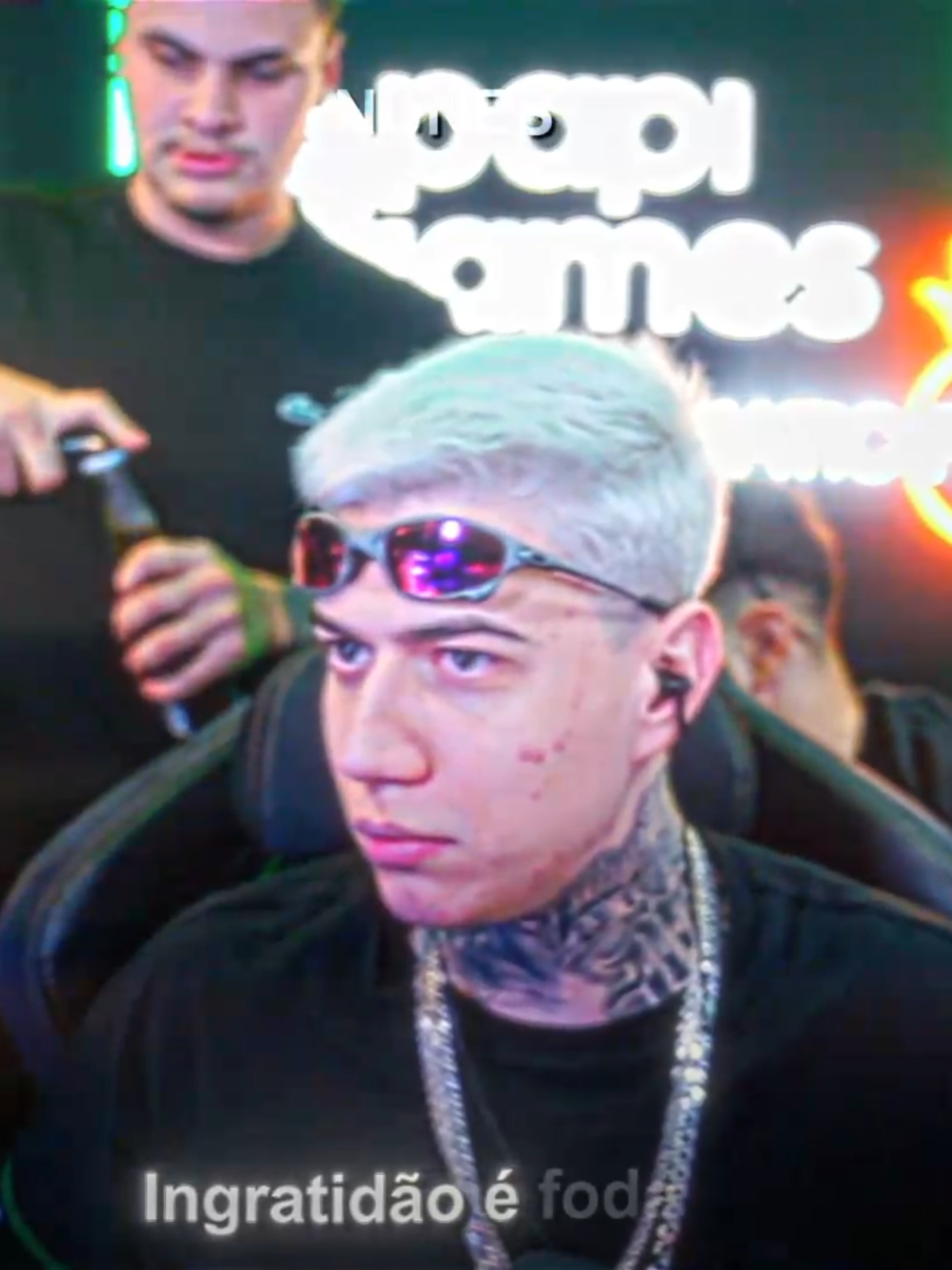 O DONA E FALSO ?? #yuri #dona #edits #espanhatiktok #viral #tropadogoti 