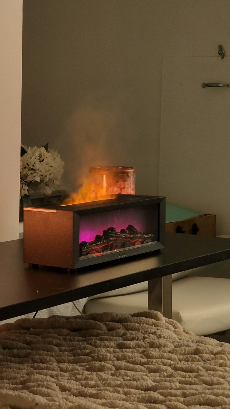 This aromatherapy fireplace diffuser is gorgeous!  ait is the perfect gift! #aromatherapy #diffuser #fireplace #colorful #holidaycountdown #holidayshopping #tiktokshop #tiktokshopfinds 