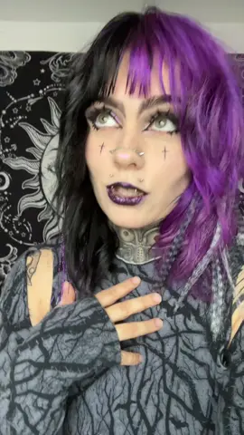 Do it 🐱 also can see this becoming my personality real fast changing up the colours every week 