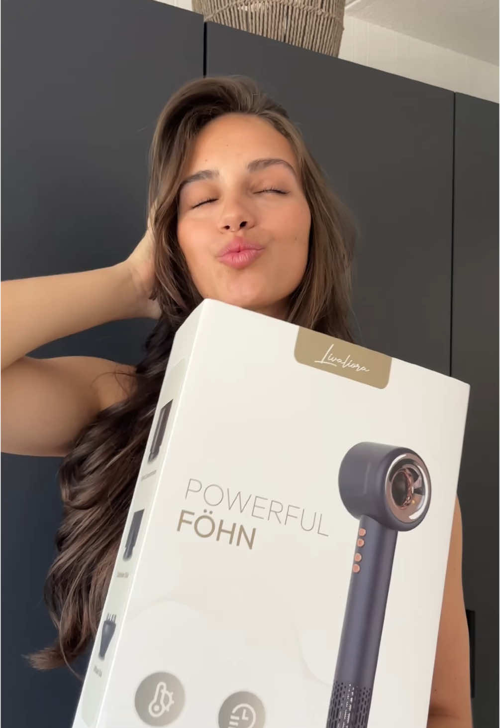 Get the look ✨🤍 #BlackFriday #Korting #airwrap #hairstyle #haircare #fohn 