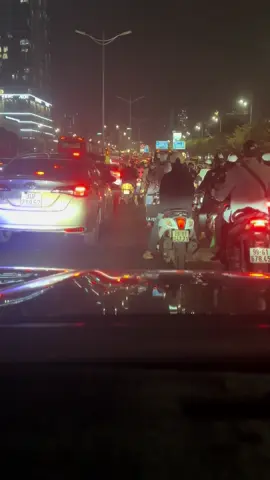 Hà nội đẹp nhất về đêm!#xuhuongtiktok #tắcduonghanoi #giaothongvanminh 