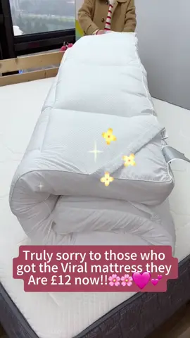 #ad #mattress #mattresstopper #comfybed #couplegoals #TikTokMadeMeBuyIt #fyp #foryou #Home #mattress #mattresscleaning 