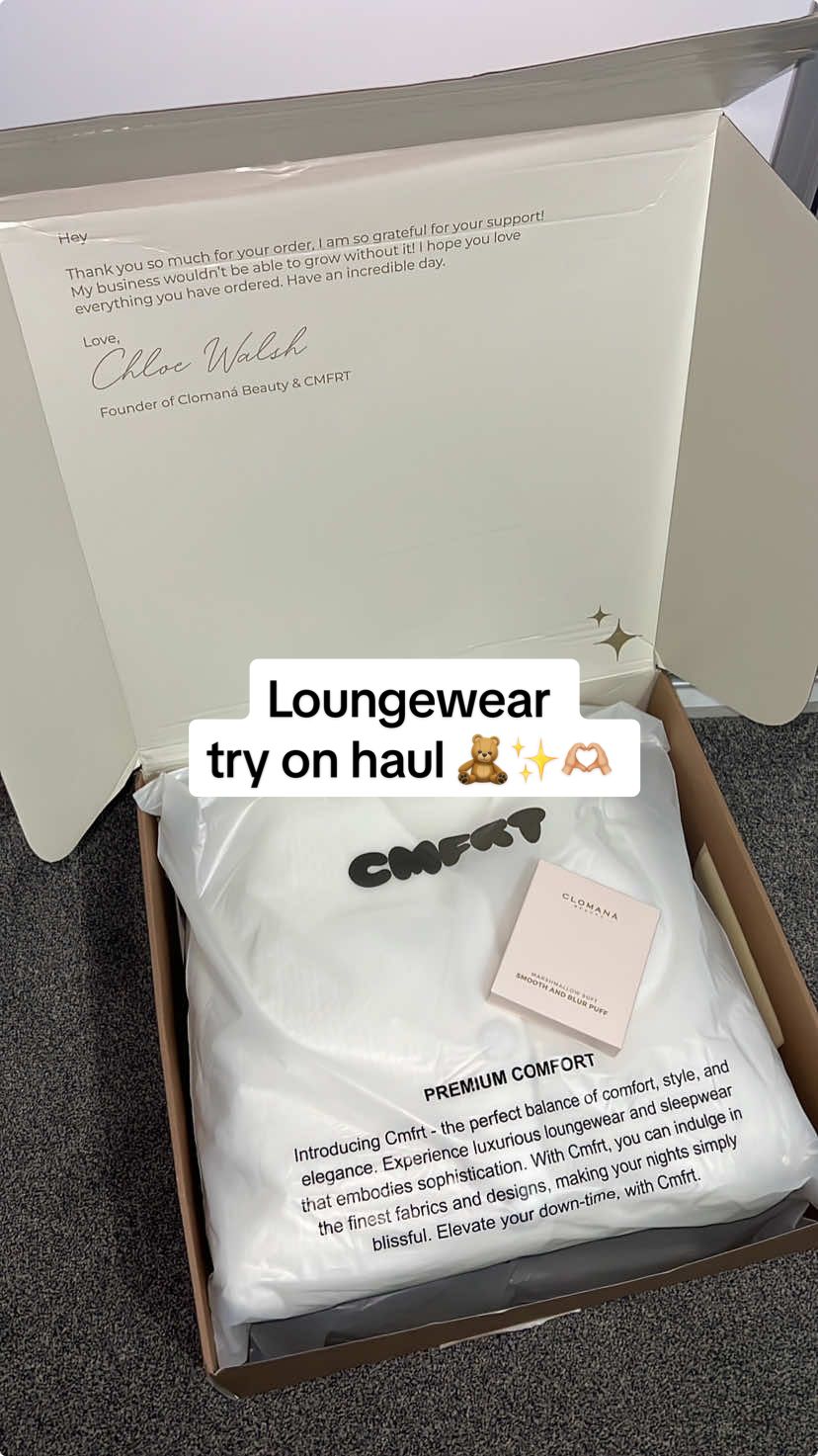This loungewear set is a need for the winter!! ❄️✨🧸  It is available on tiktokshop too so ive added it to my showcase x #haul #loungewear #modestfashion #hijabi #coordset @Clomaná Beauty @cmfrtbyclomana @Chloe Walsh 