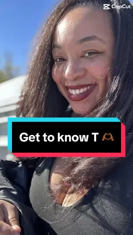 Tell me a little about you in the comments…. what’s your favorite color? #allaboutme #fypシ #momlife  #sunshine 